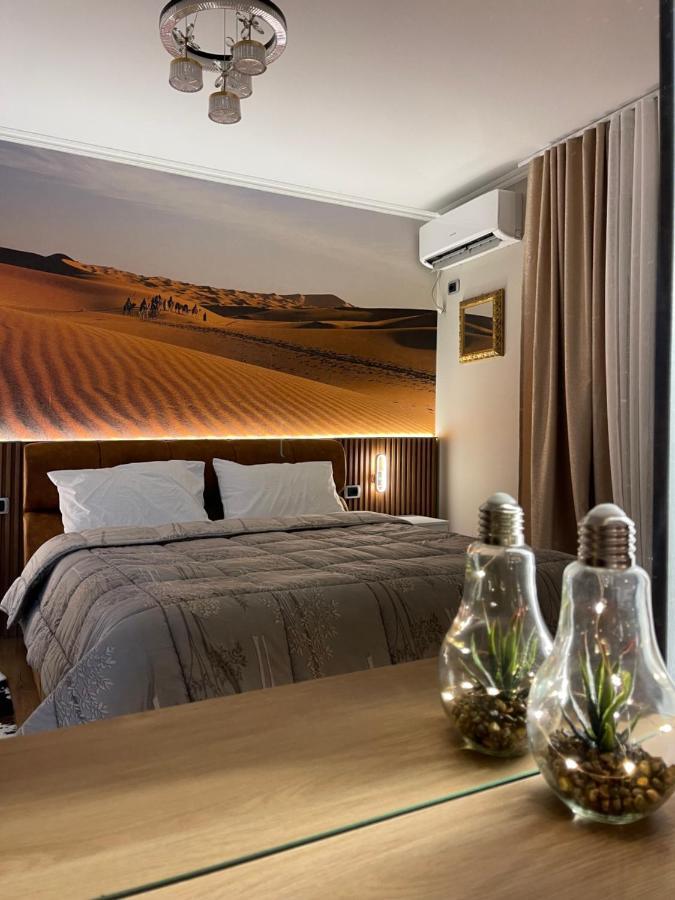 Superior 2Br Apartment 티라나 외부 사진