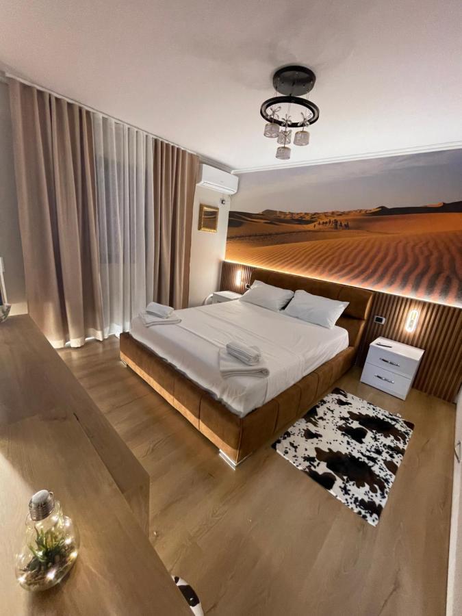 Superior 2Br Apartment 티라나 외부 사진